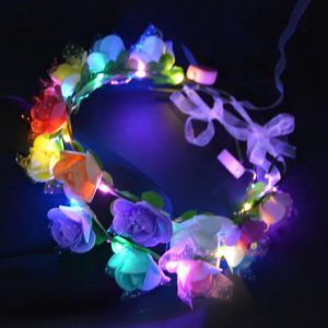 Coronas  flores <br> Grandes y pequeñas con luces