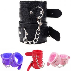 Esposas de felpa <br> ajustables <br> cuerina negro